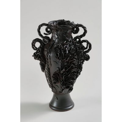 AdeleHowittCeramics_HinterwaterIII-black