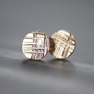 Criss Cross Solid Gold Disc Stud Earrings