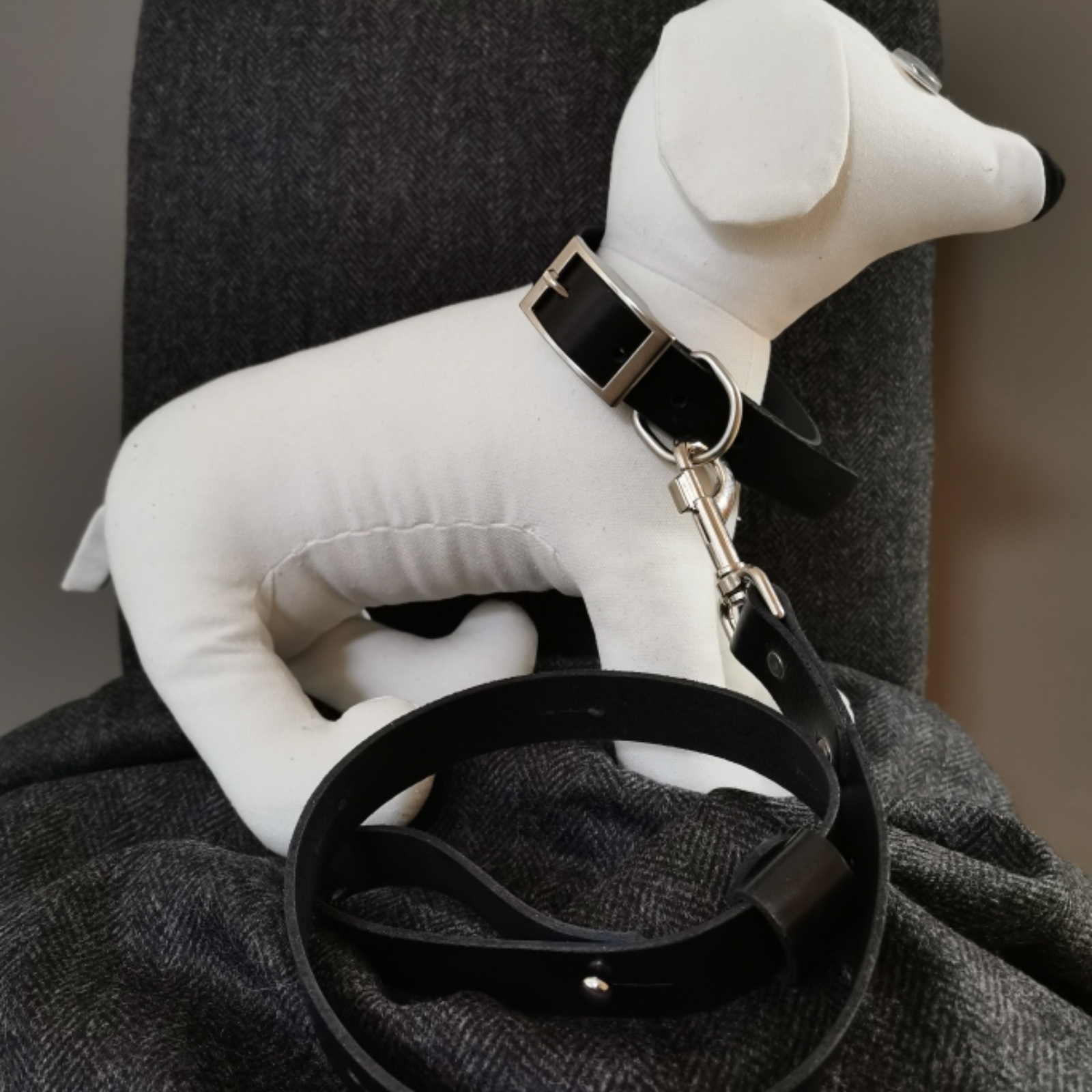 Leathercraft Workshop; Create a Dog Collar and Lead / Handmade Belt
