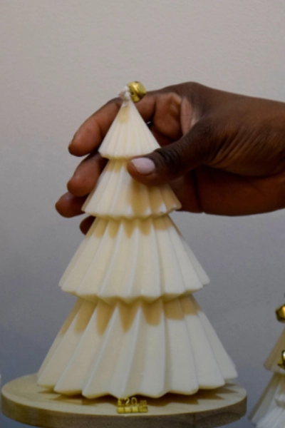 candle-holding-in-hand